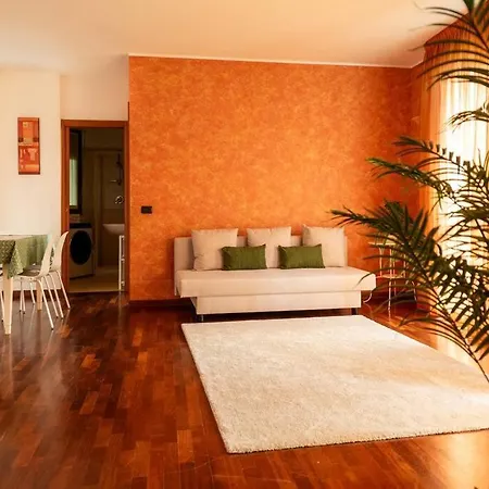 Attico Vicino Milano, Mxp, Rho Fiera Apartment Busto Arsizio Exterior photo